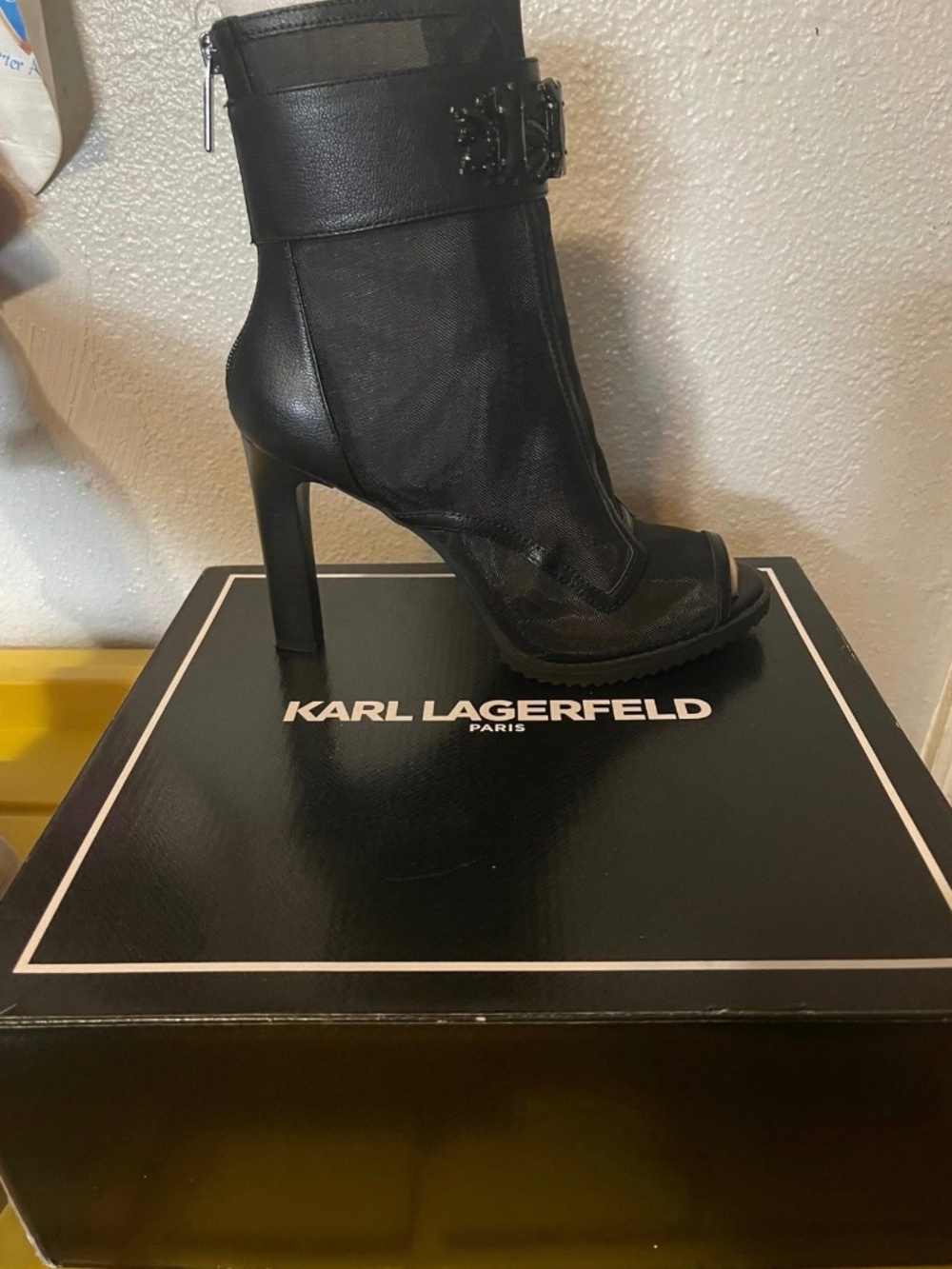 KARL LAGERFELD